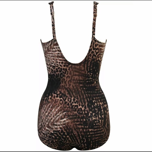 MIRACLESUIT Tigris Siren One Piece Swimsuit - Picture 4 of 8